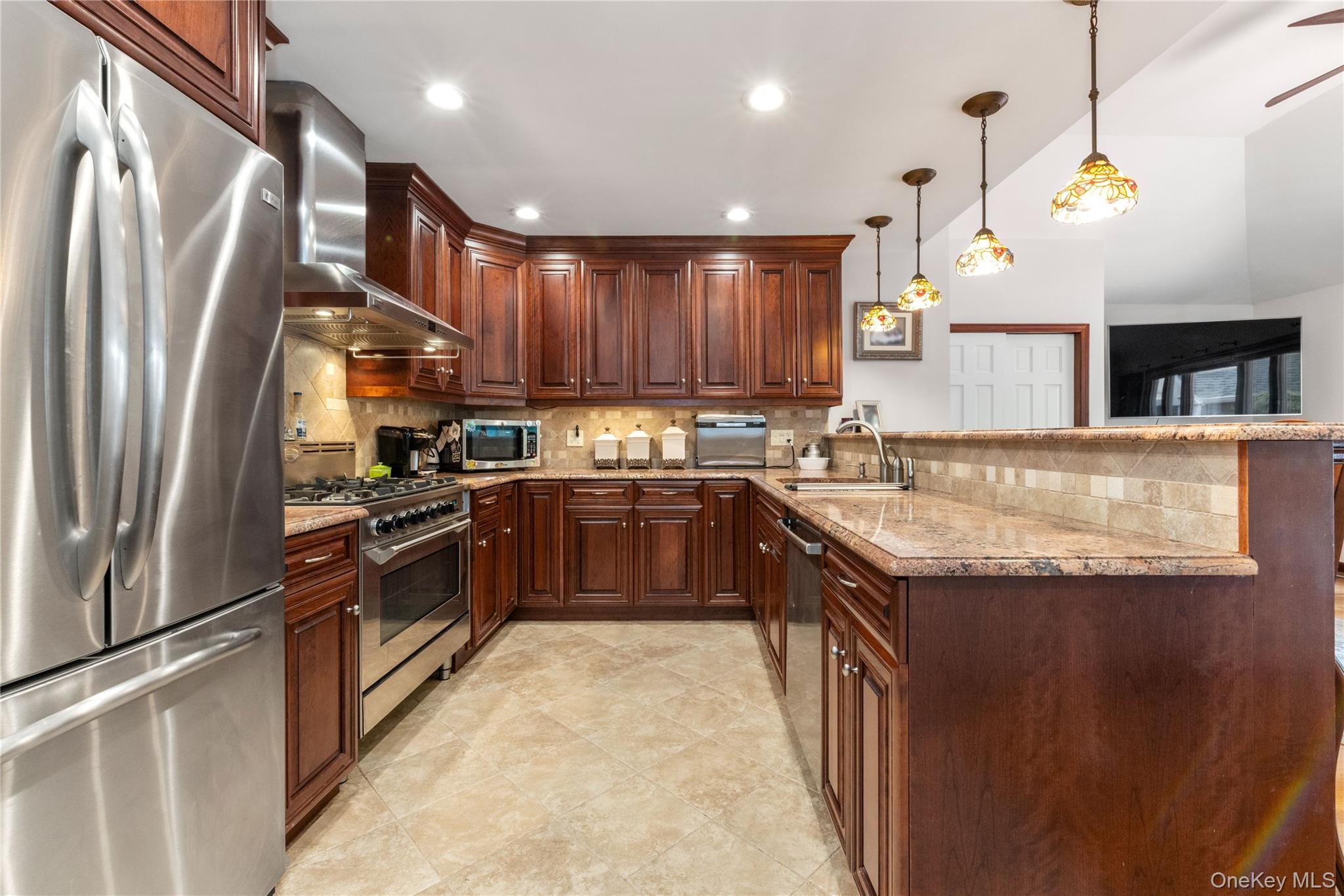 Single Family 196th Place  Queens, NY 11366, MLS-1034194-9