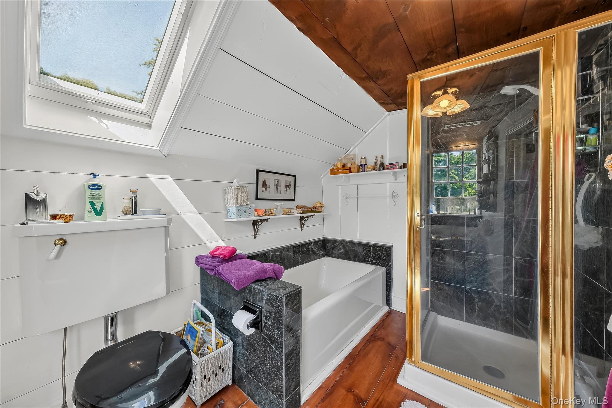 Single Family Inningwood Road  Westchester County, NY 10562, MLS-1034206-24
