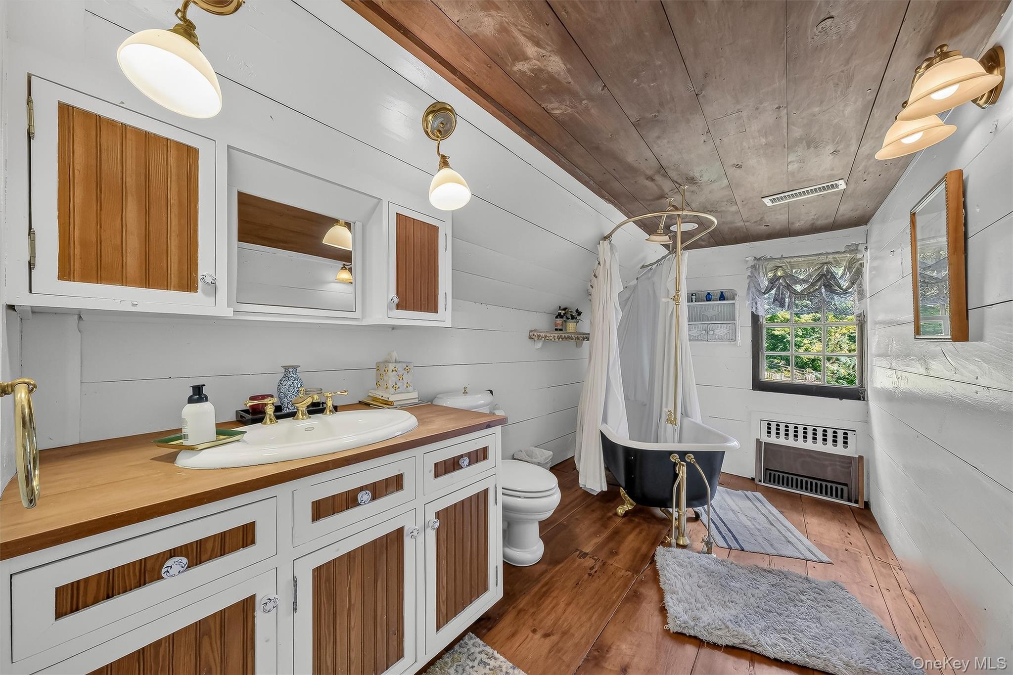 Single Family Inningwood Road  Westchester County, NY 10562, MLS-1034206-26