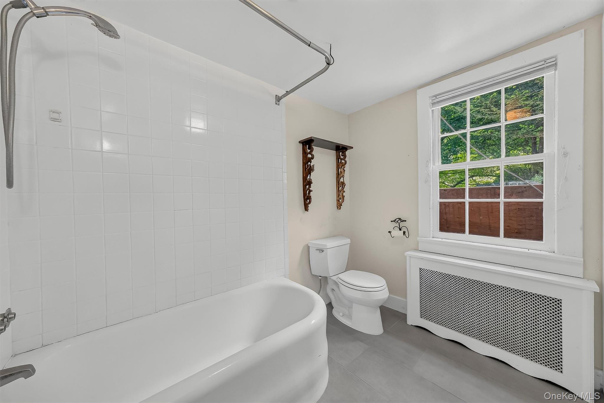 Single Family Inningwood Road  Westchester County, NY 10562, MLS-1034206-34