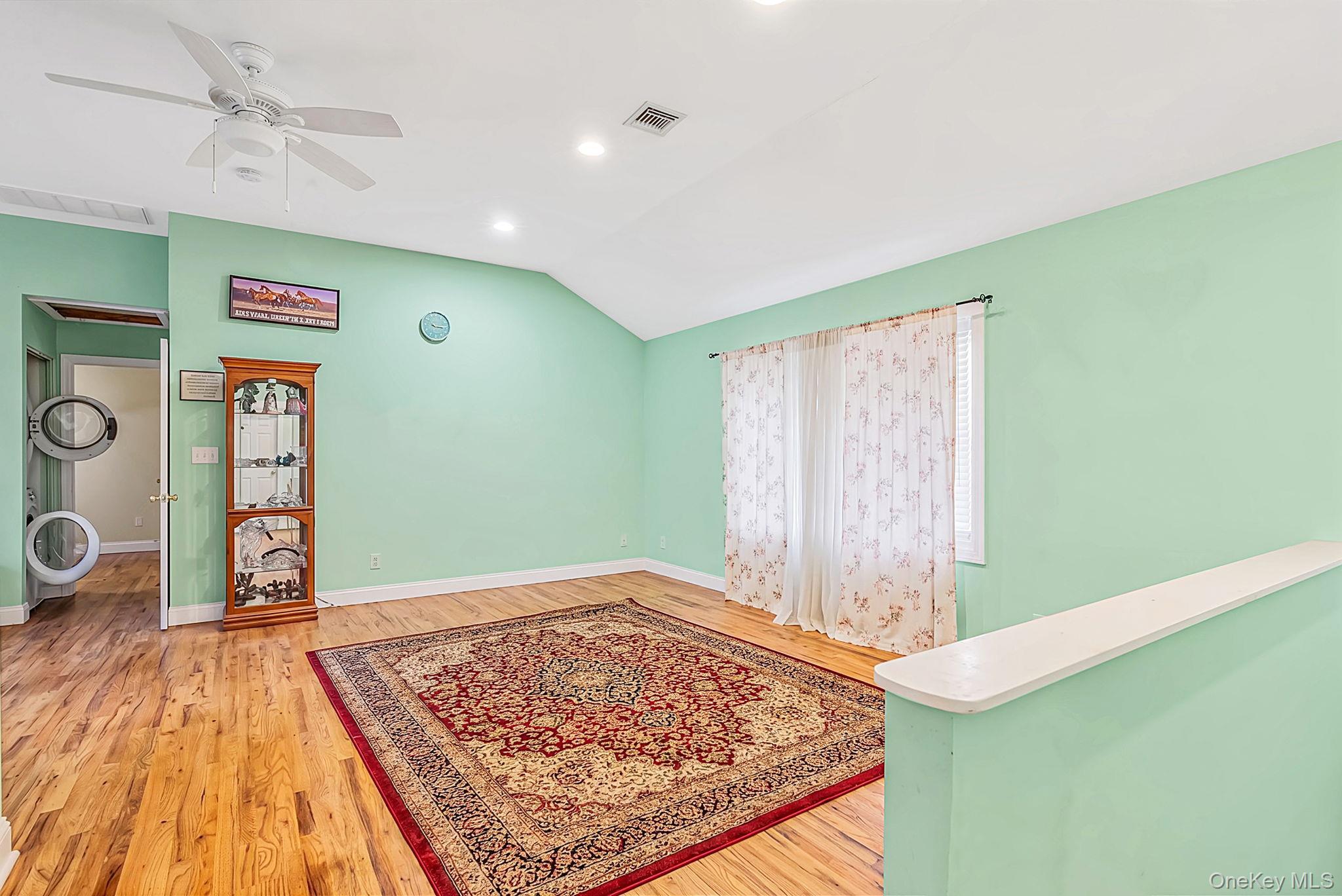 Single Family Wilstan Avenue Suffolk County, NY 11772, MLS-1034208-10