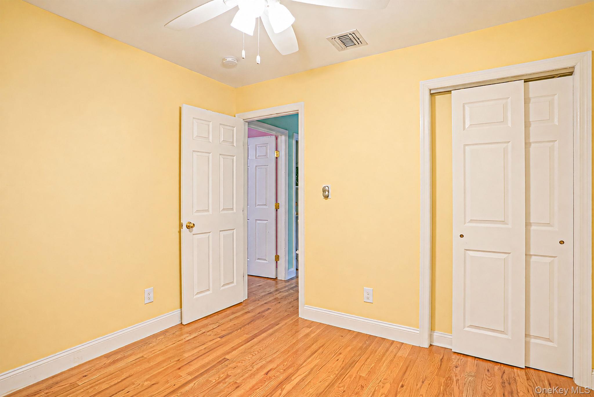 Single Family Wilstan Avenue Suffolk County, NY 11772, MLS-1034208-16