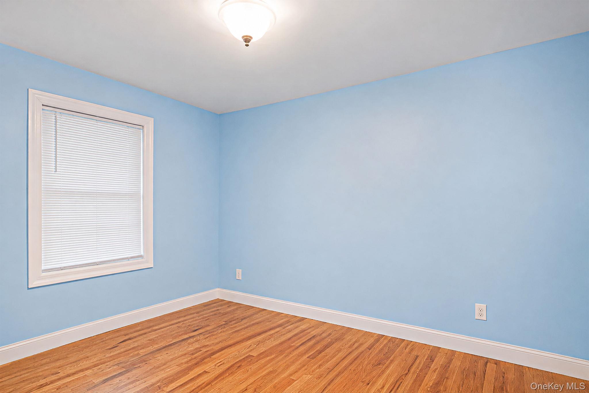 Single Family Wilstan Avenue Suffolk County, NY 11772, MLS-1034208-17