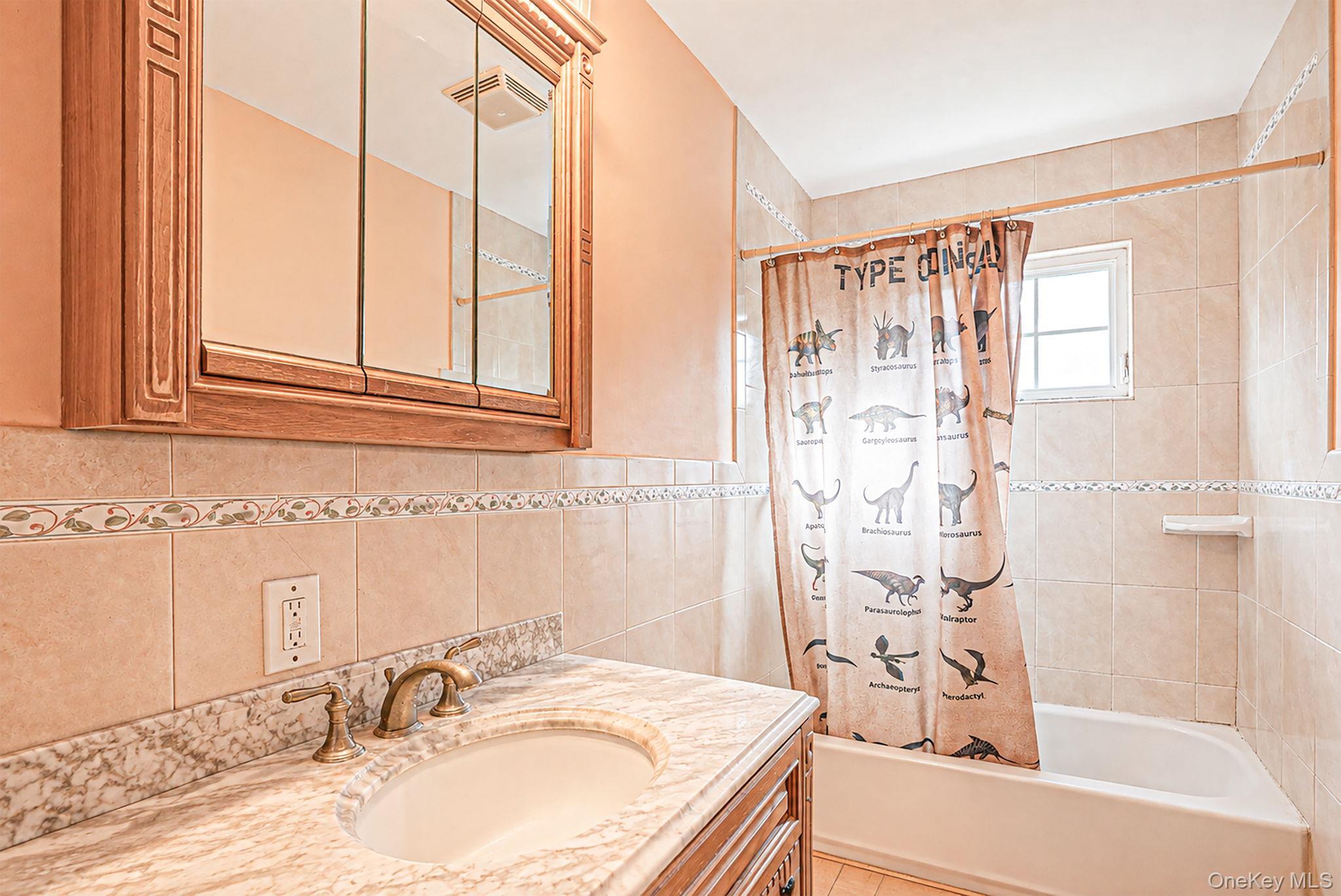 Single Family Wilstan Avenue Suffolk County, NY 11772, MLS-1034208-19