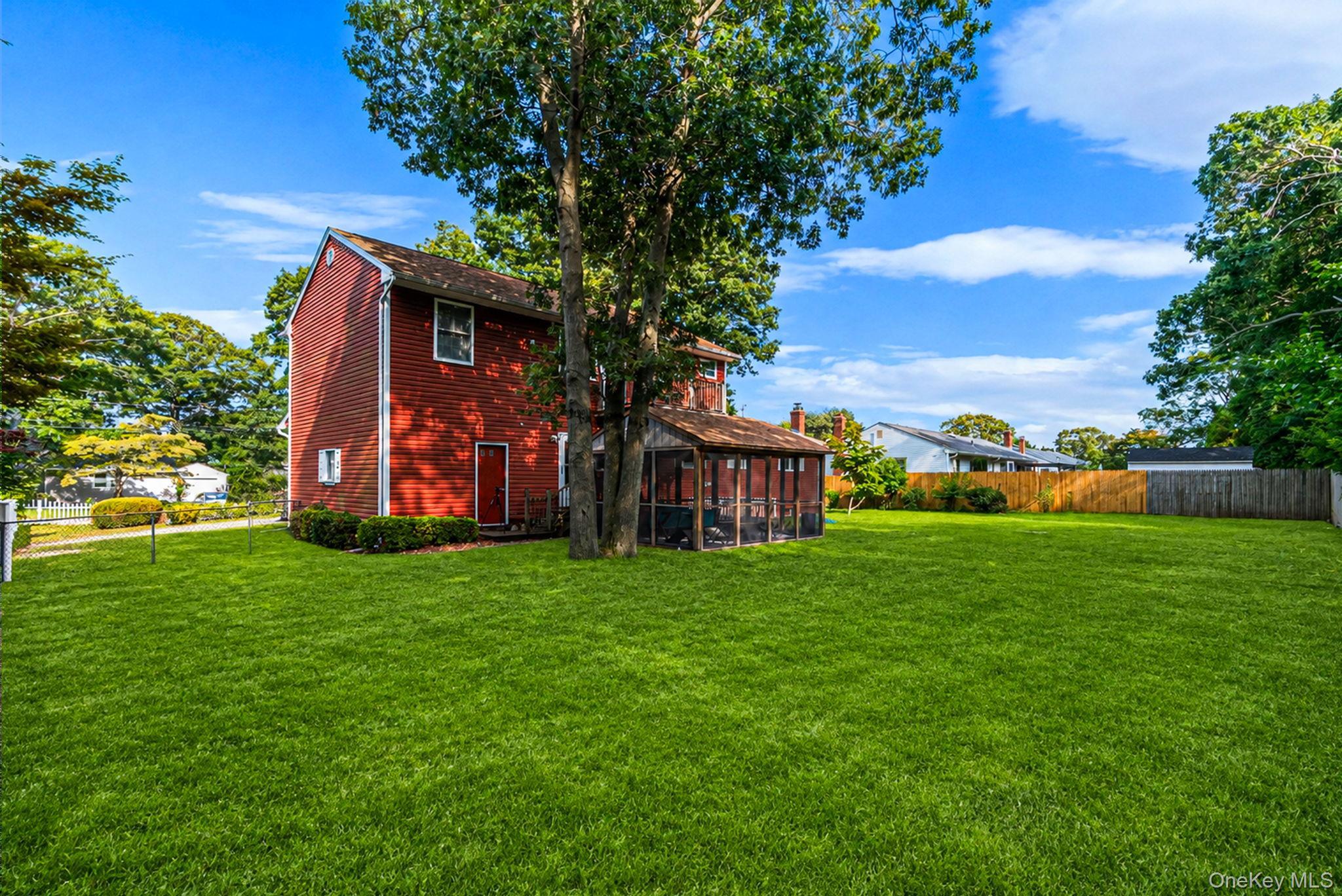 Single Family Wilstan Avenue Suffolk County, NY 11772, MLS-1034208-31