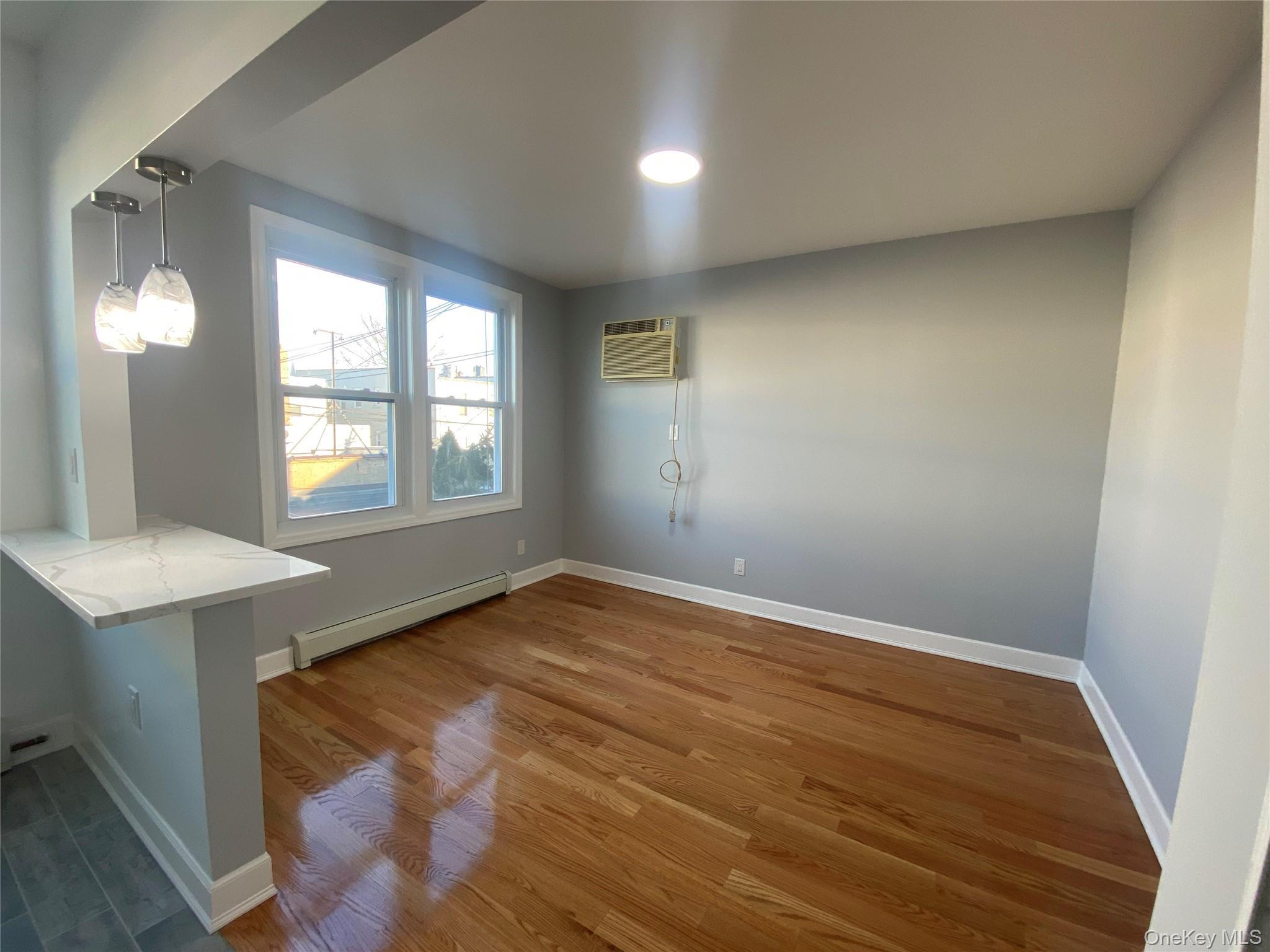 Single Family 69th Street Queens, NY 11385, MLS-1034215-7