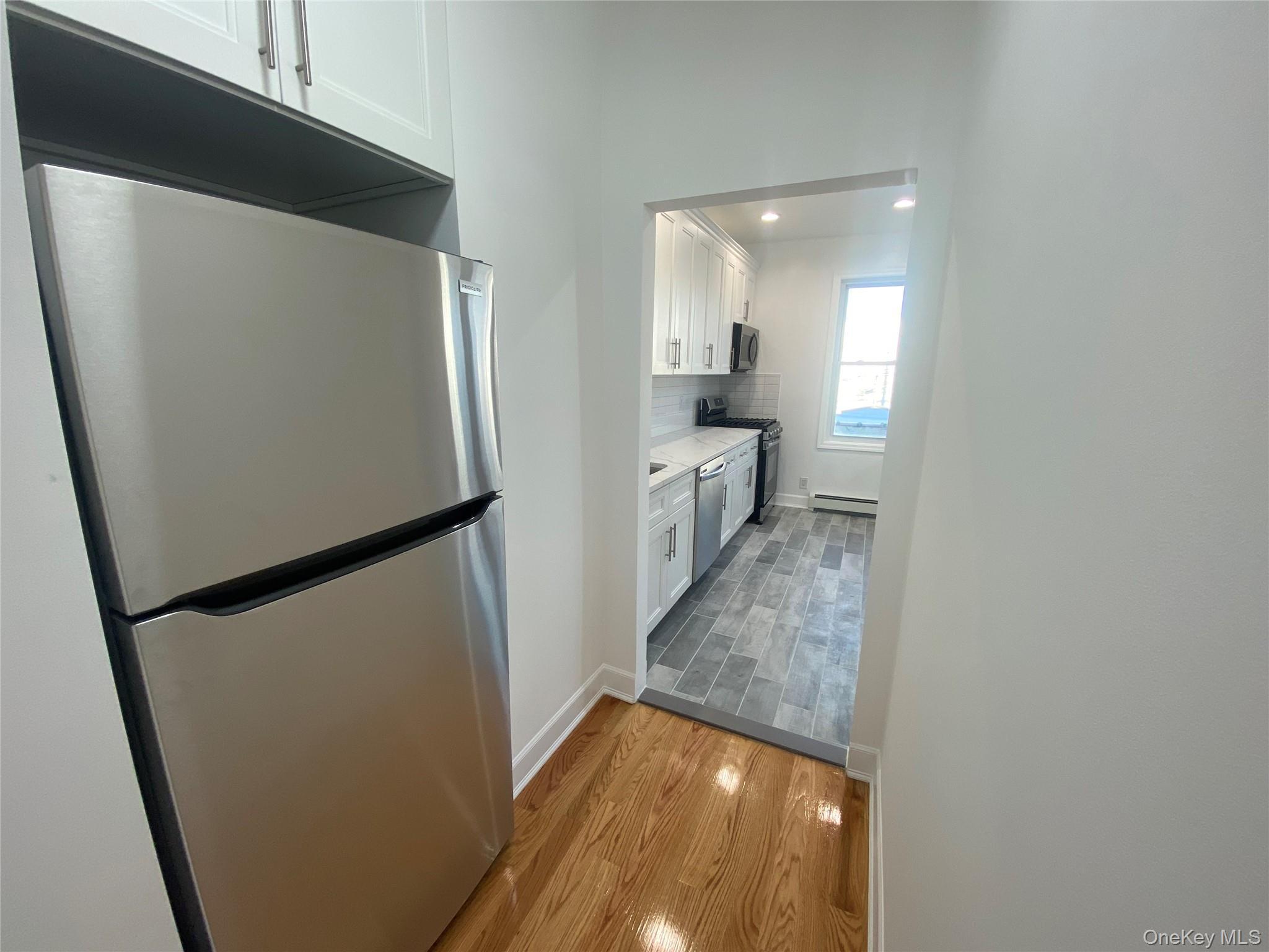 Single Family 69th Street Queens, NY 11385, MLS-1034215-9
