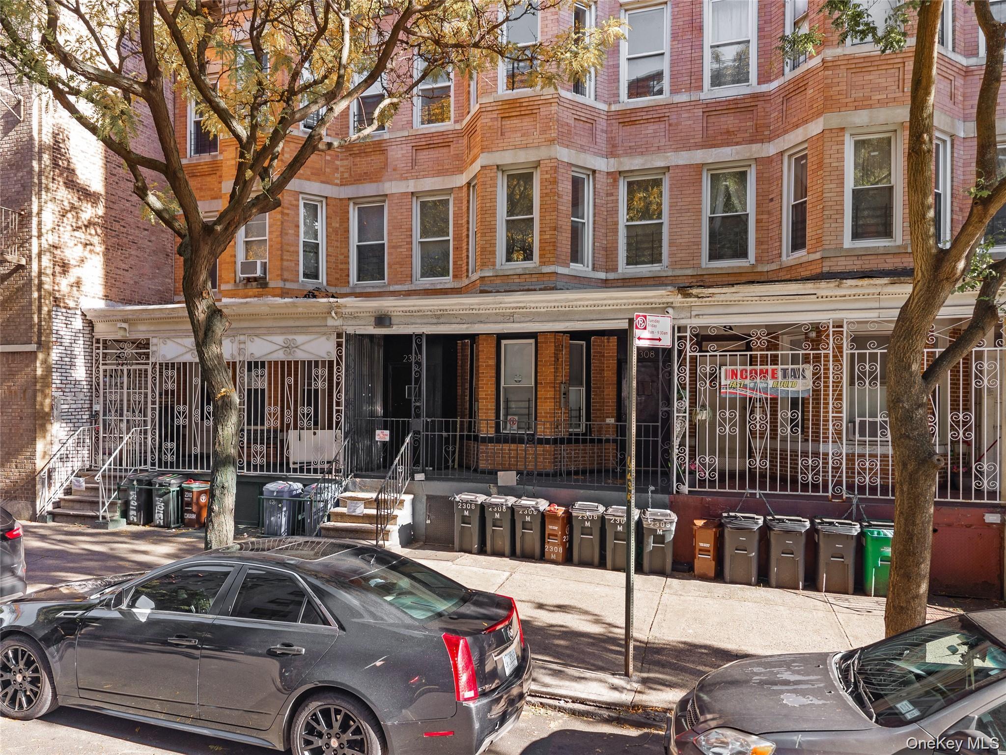 Single Family Morris Avenue  Bronx, NY 10468, MLS-1034221-32