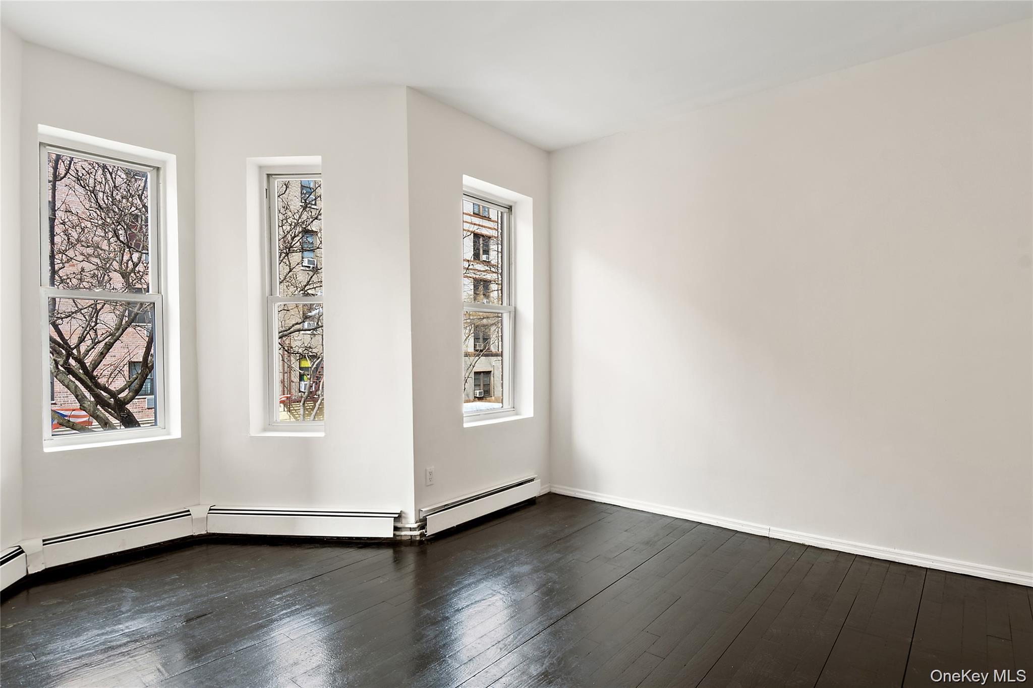 Single Family Morris Avenue  Bronx, NY 10468, MLS-1034221-4
