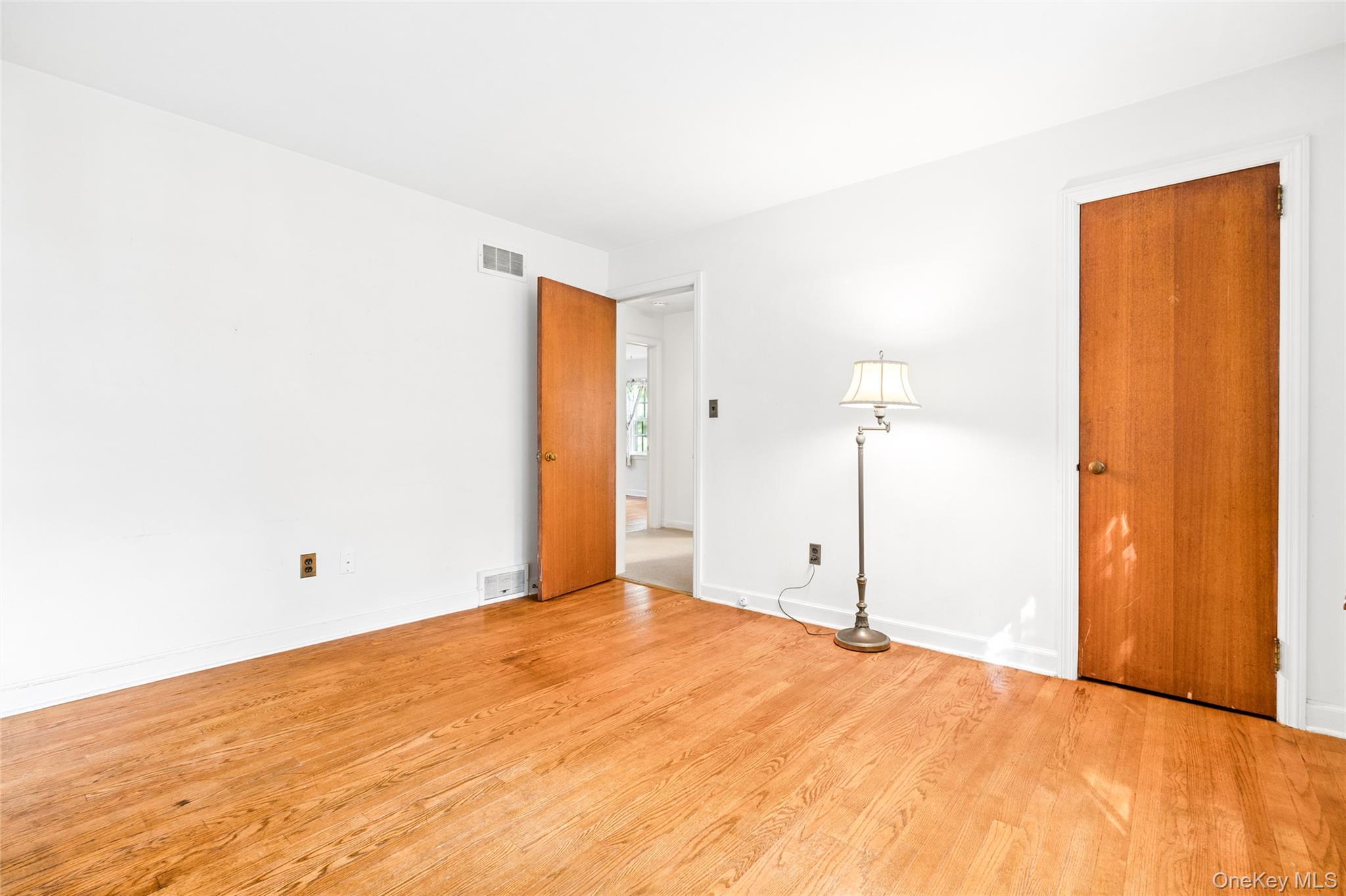 Single Family Briarwood Drive Rockland County, NY 10956, MLS-1034246-34