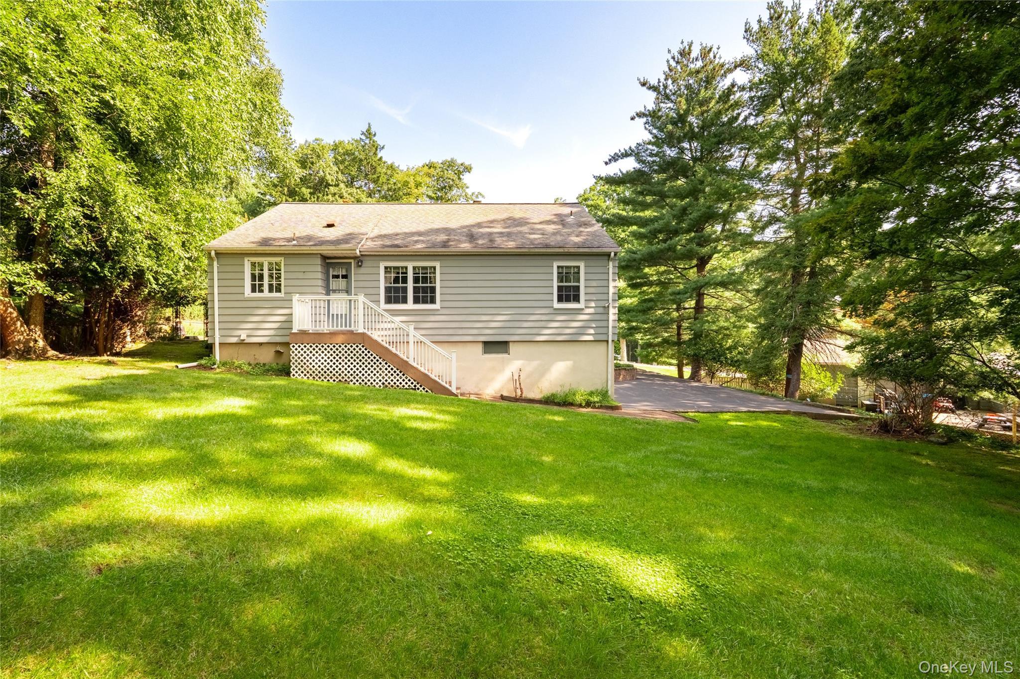 Single Family Briarwood Drive Rockland County, NY 10956, MLS-1034246-5
