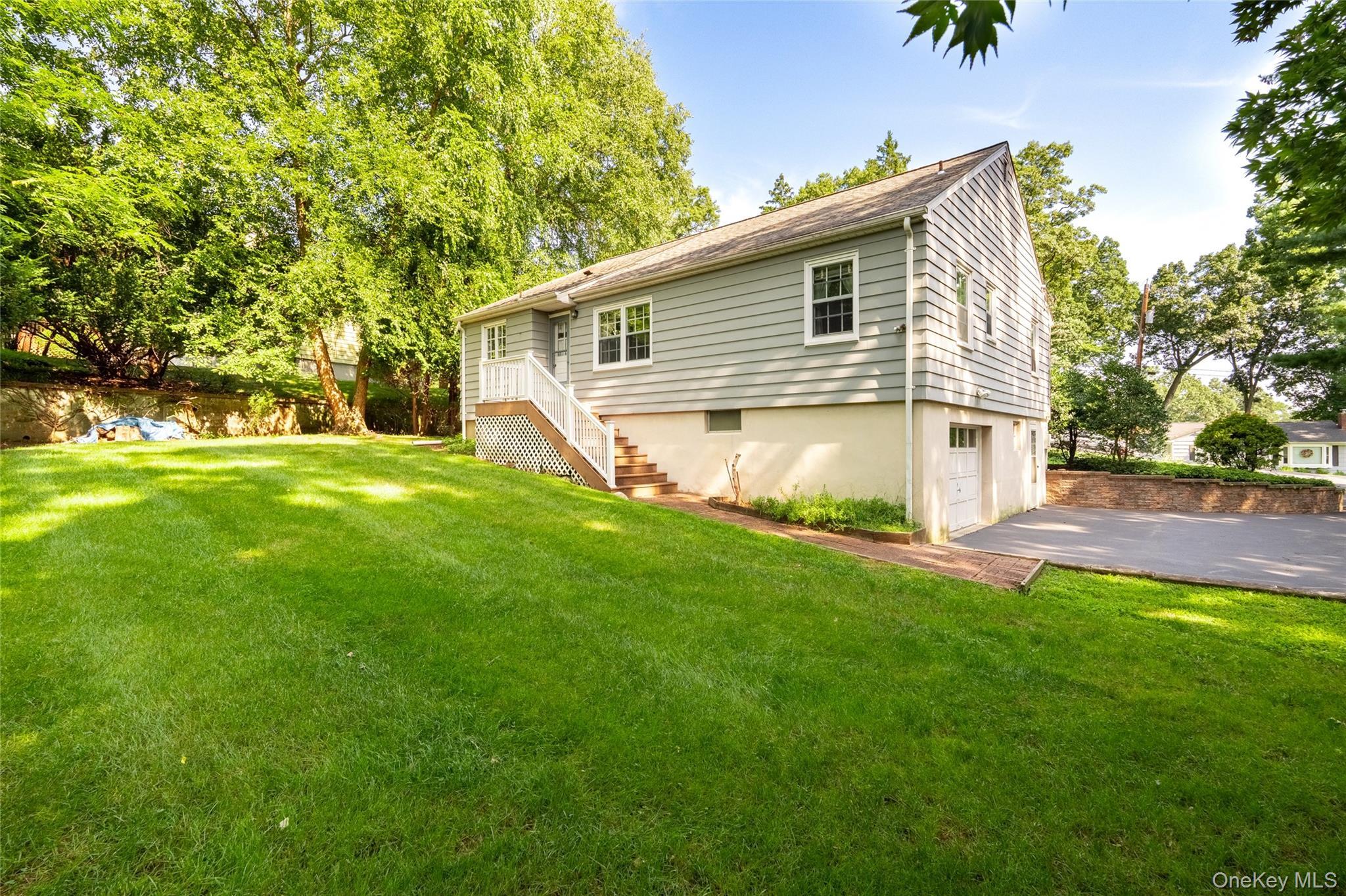 Single Family Briarwood Drive Rockland County, NY 10956, MLS-1034246-6