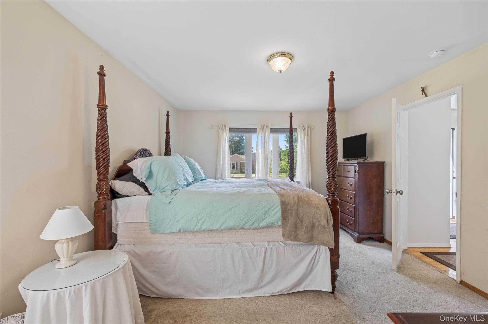 Single Family Jarvis Lane  Suffolk County, NY 11934, MLS-1034267-10