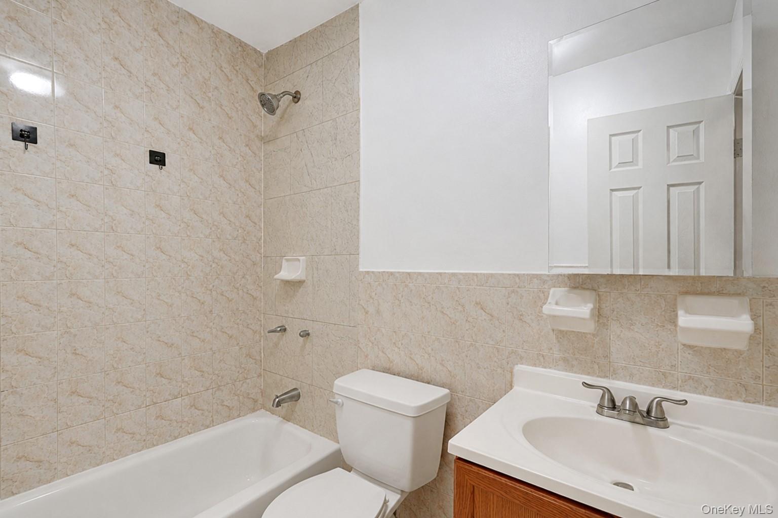 Single Family 110th Road  Queens, NY 11433, MLS-1034271-4