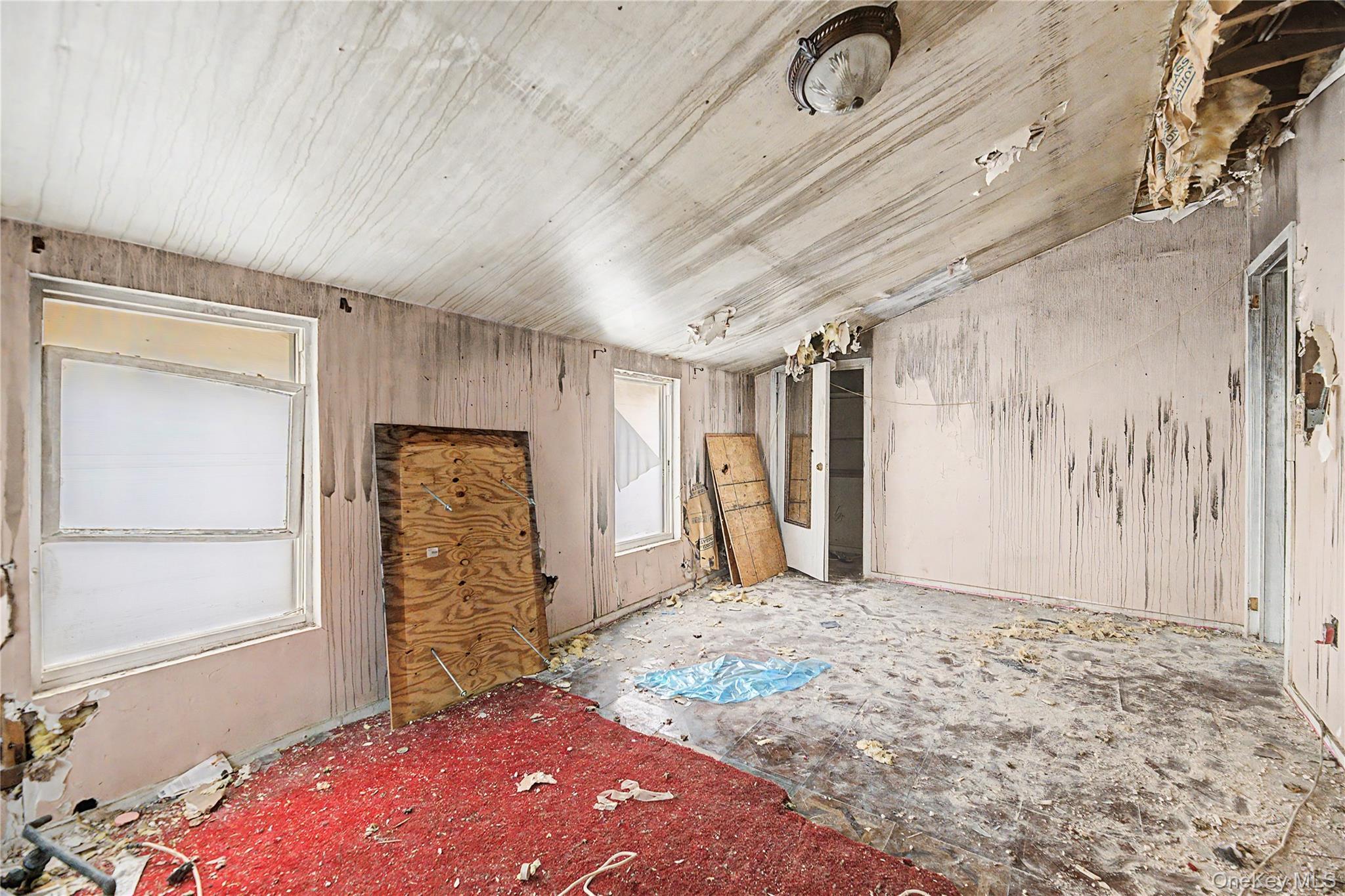 Single Family Bruner Avenue Bronx, NY 10469, MLS-1034277-12