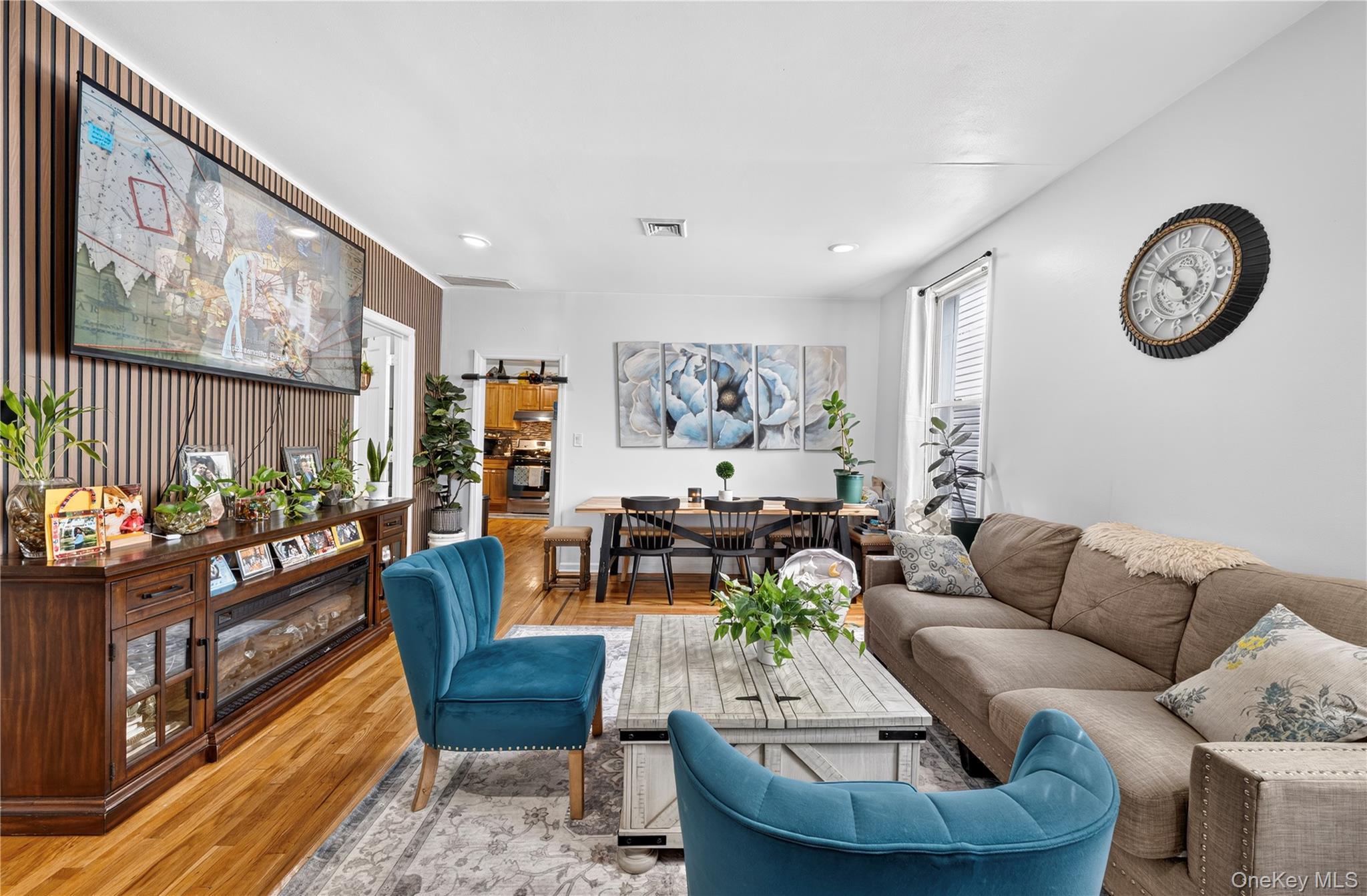 Single Family Park Lane S Queens, NY 11421, MLS-1034285-4