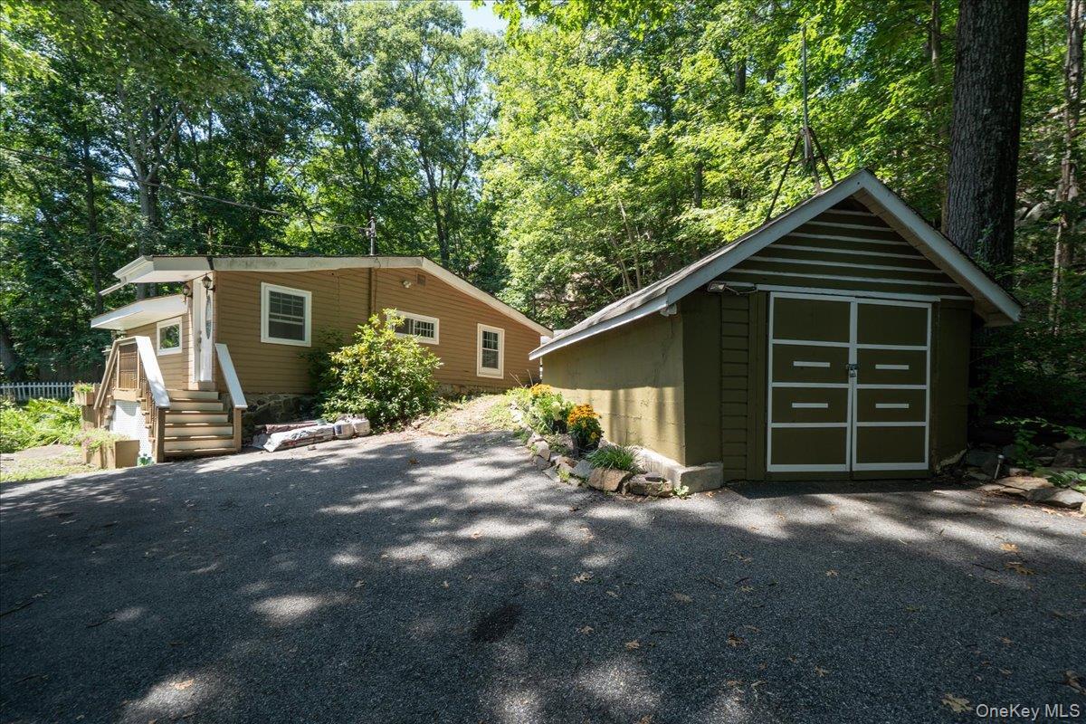 Single Family Deer Trail S Orange County, NY 10925, MLS-1034300-2