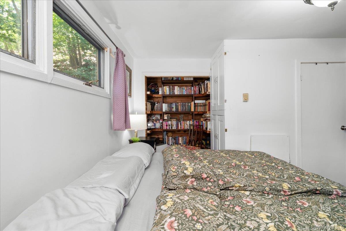 Single Family Deer Trail S Orange County, NY 10925, MLS-1034300-24