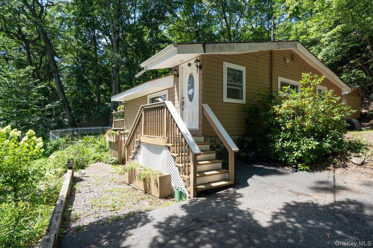 Single Family Deer Trail S Orange County, NY 10925, MLS-1034300-3