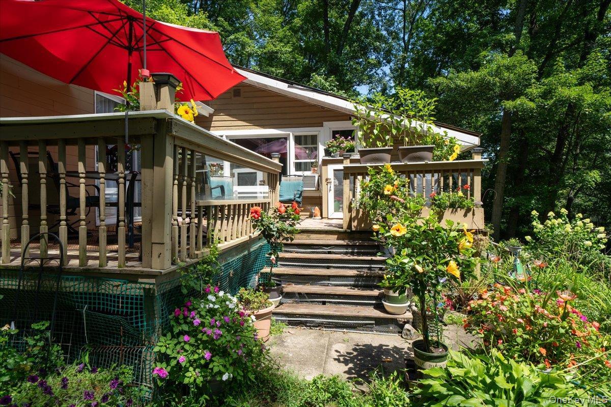 Single Family Deer Trail S Orange County, NY 10925, MLS-1034300-32