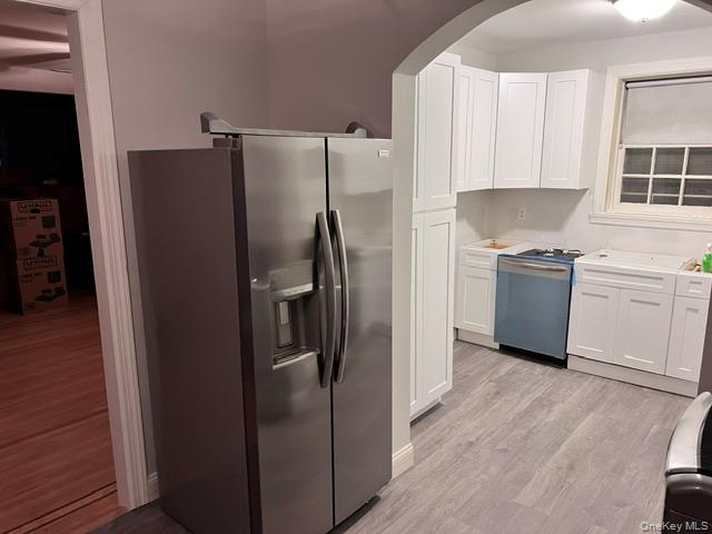 Single Family Esplanade Avenue Bronx, NY 10461, MLS-1034308-19