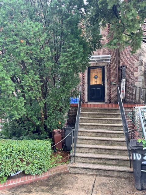 Single Family Esplanade Avenue Bronx, NY 10461, MLS-1034308-2