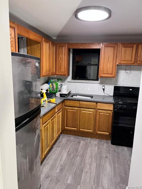 Single Family Esplanade Avenue Bronx, NY 10461, MLS-1034308-23