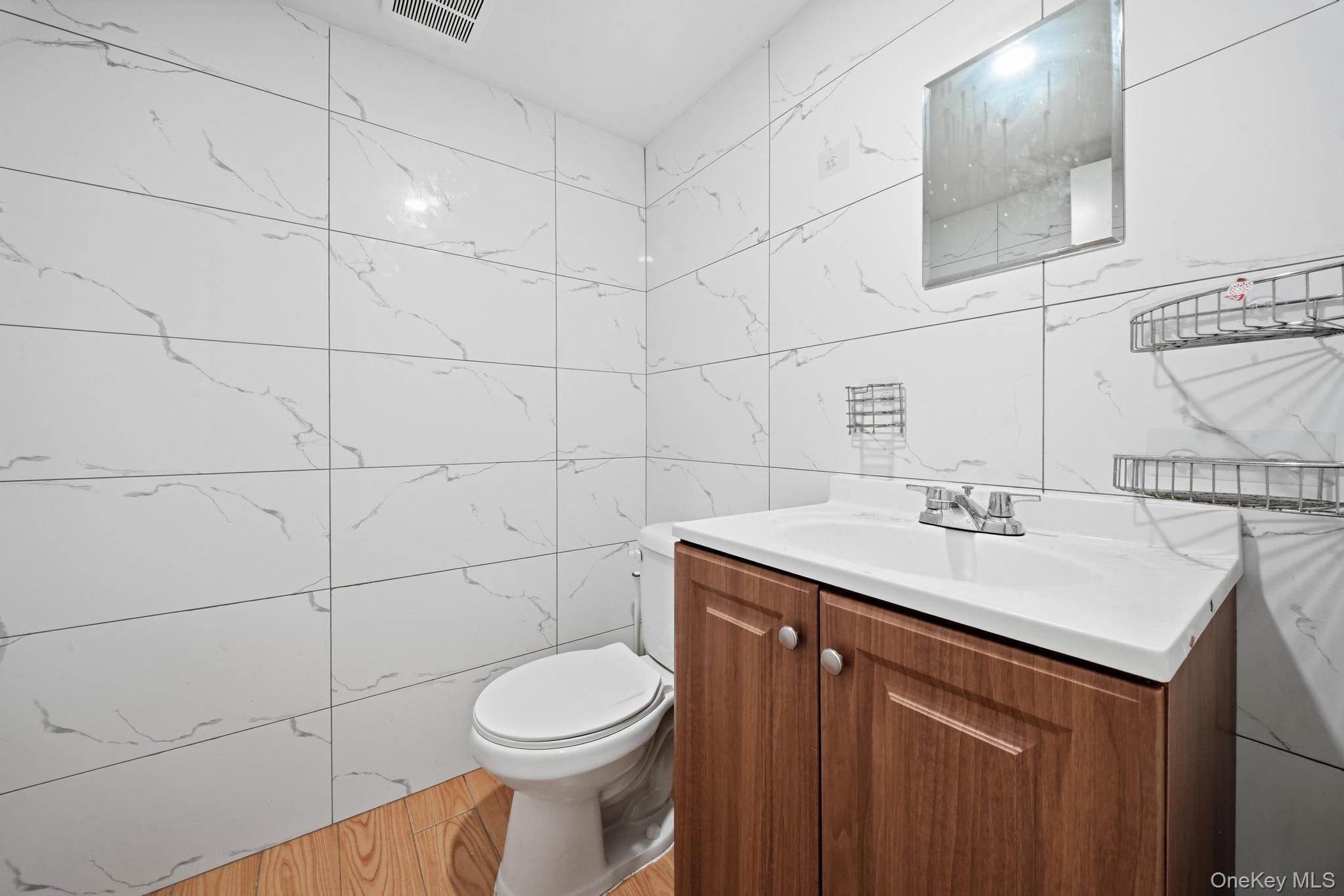 Single Family 187th Street Queens, NY 11365, MLS-1034337-22
