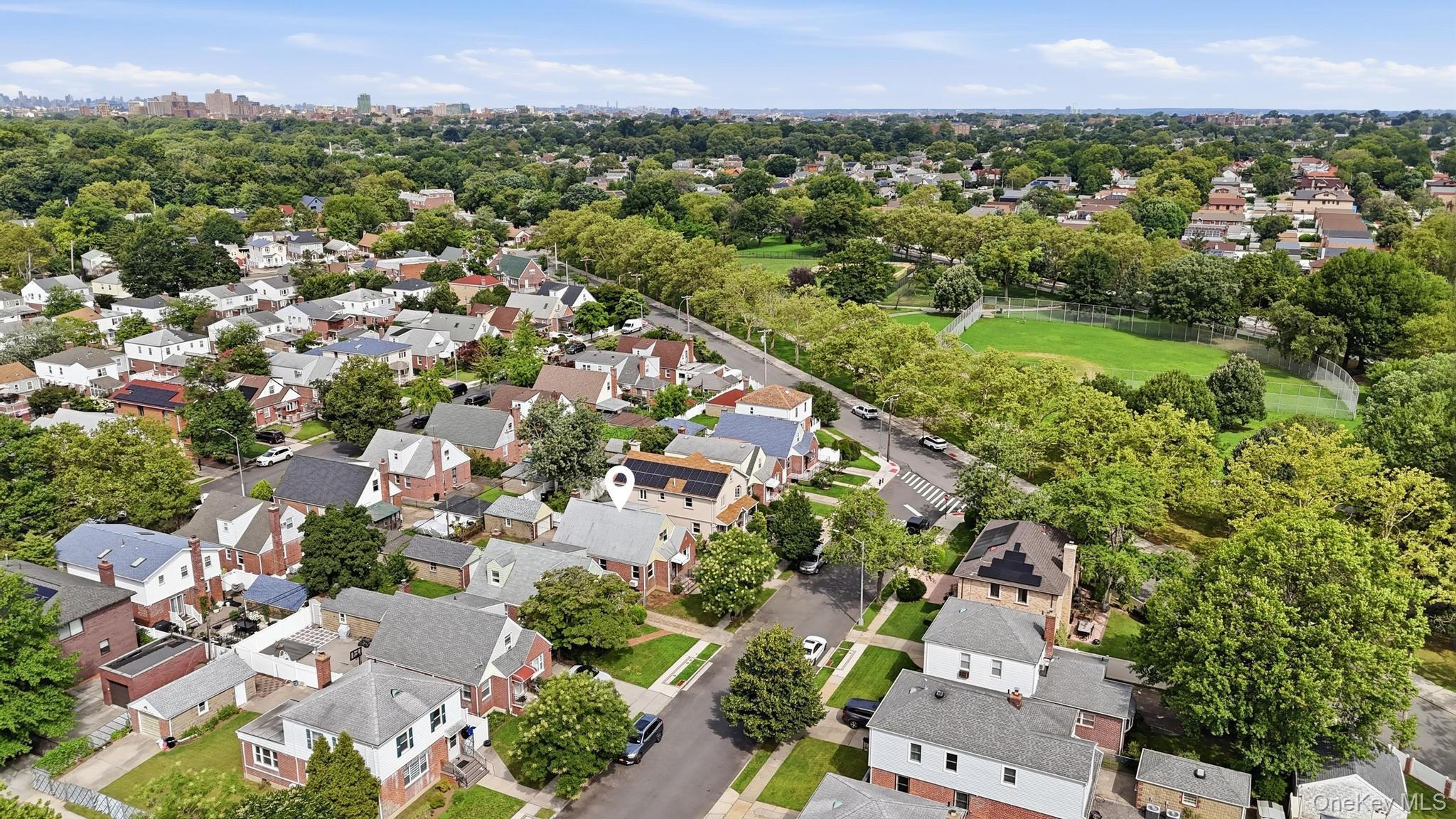 Single Family 187th Street Queens, NY 11365, MLS-1034337-30