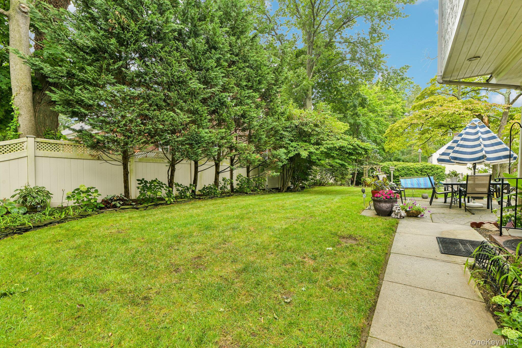 Single Family William Street  Nassau County, NY 11596, MLS-1034339-32