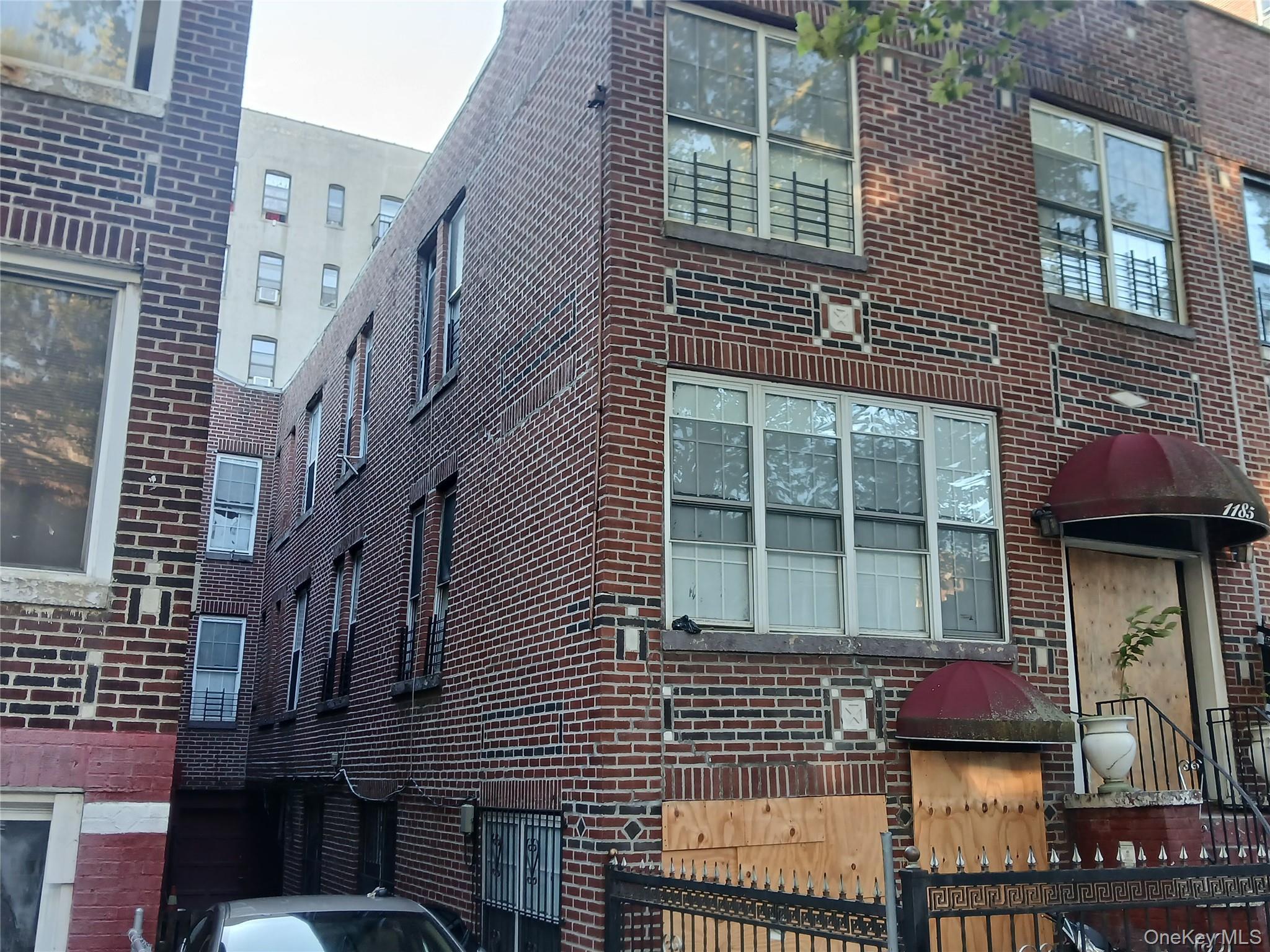 Single Family Grant  Bronx, NY 10456, MLS-1034341-5