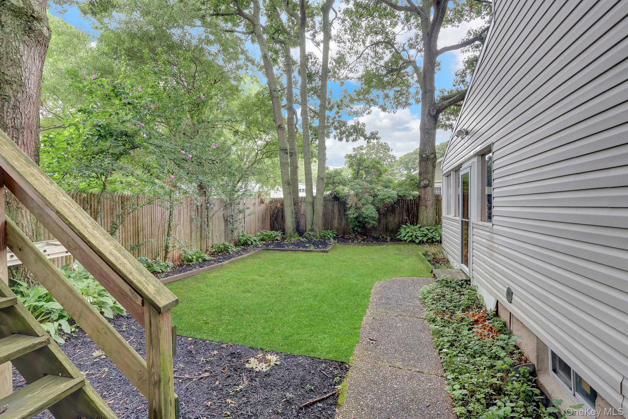 Single Family Main Avenue  Suffolk County, NY 11950, MLS-1034345-27