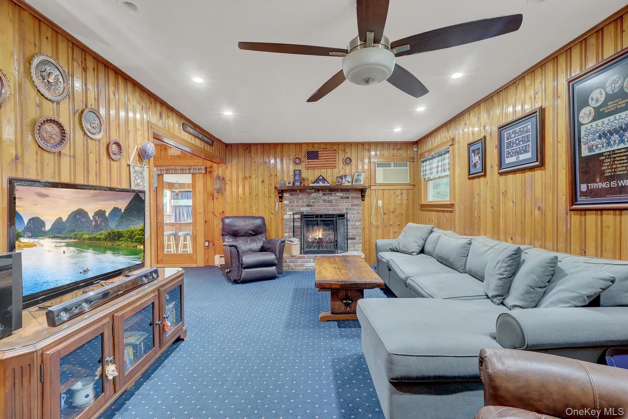 Single Family Main Avenue  Suffolk County, NY 11950, MLS-1034345-5