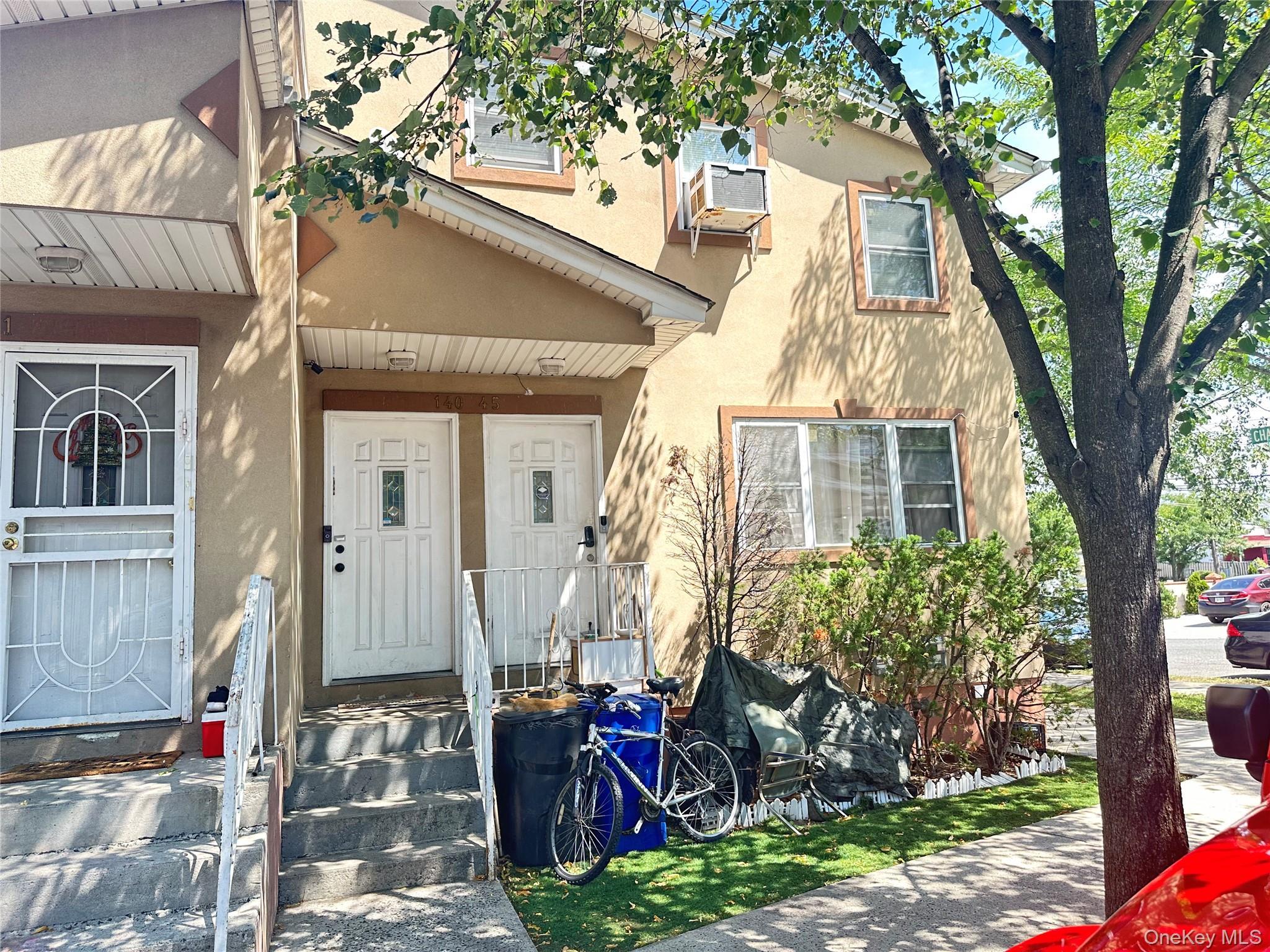 Single Family Charles Lane Queens, NY 11413, MLS-1034359-2
