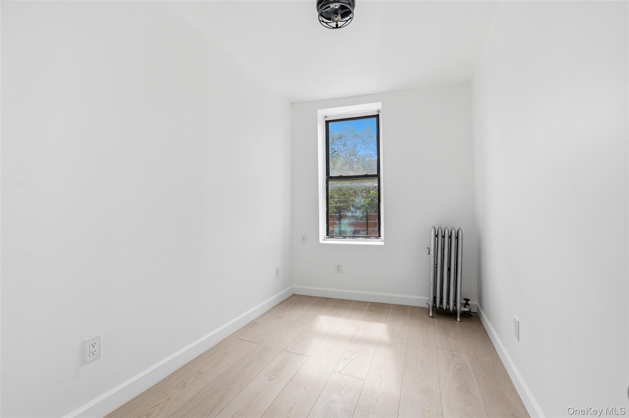 Single Family Sutphin Boulevard  Queens, NY 11434, MLS-1034363-17