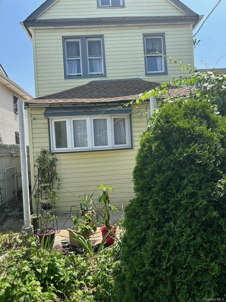 Single Family Springfield Boulevard Queens, NY 11413, MLS-1034369-3