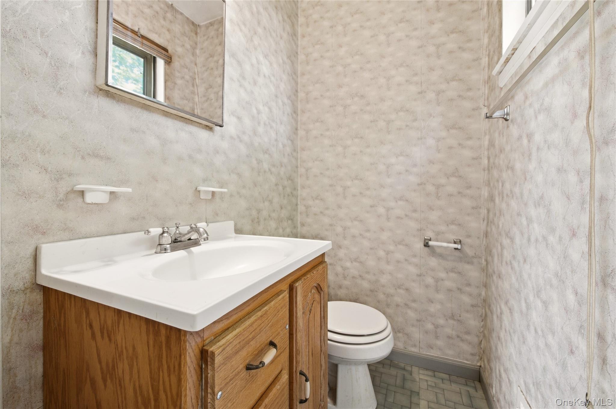Single Family Penn Drive Suffolk County, NY 11787, MLS-1034371-12