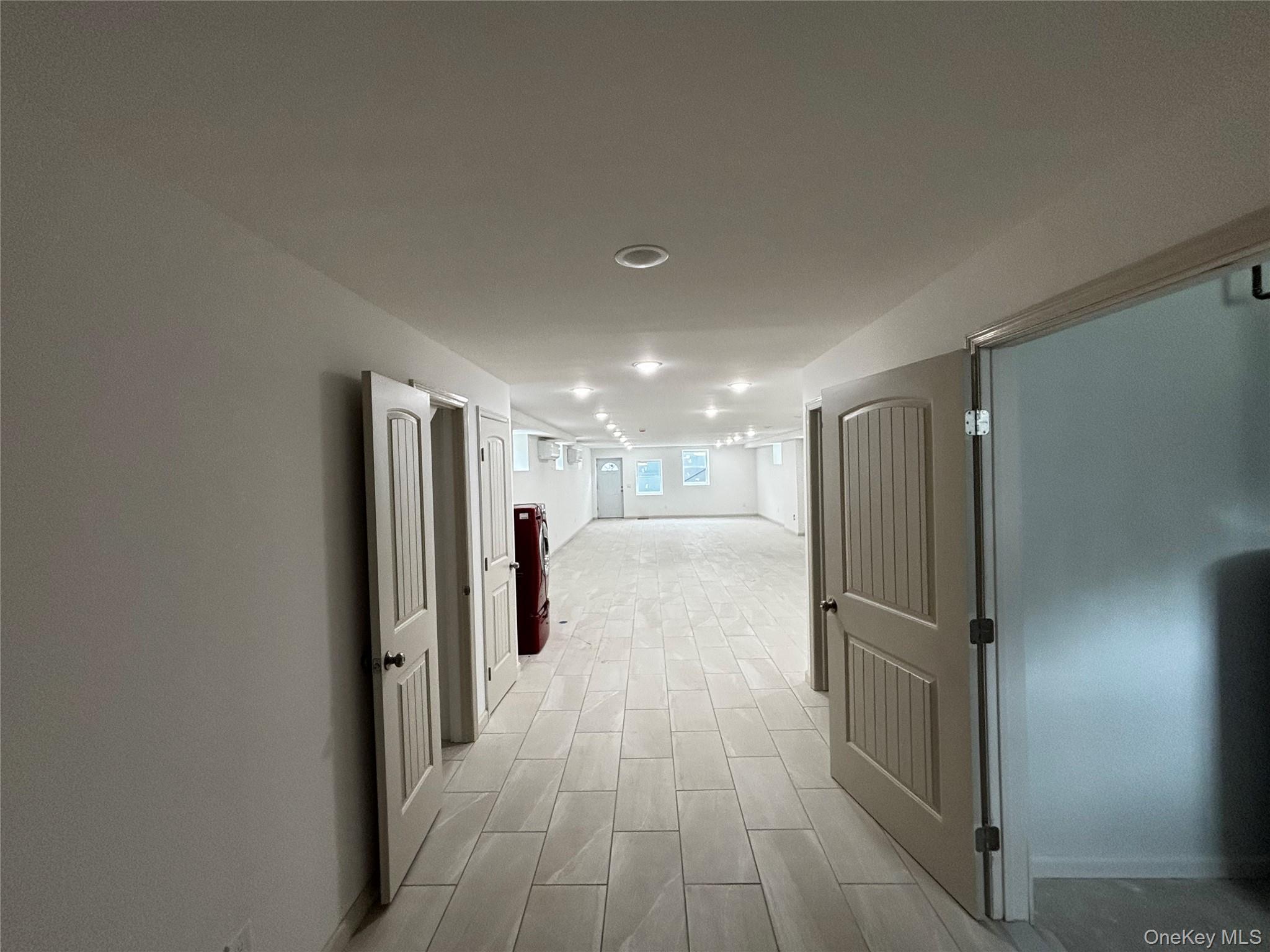 Single Family 125th Avenue Queens, NY 11434, MLS-1034394-3
