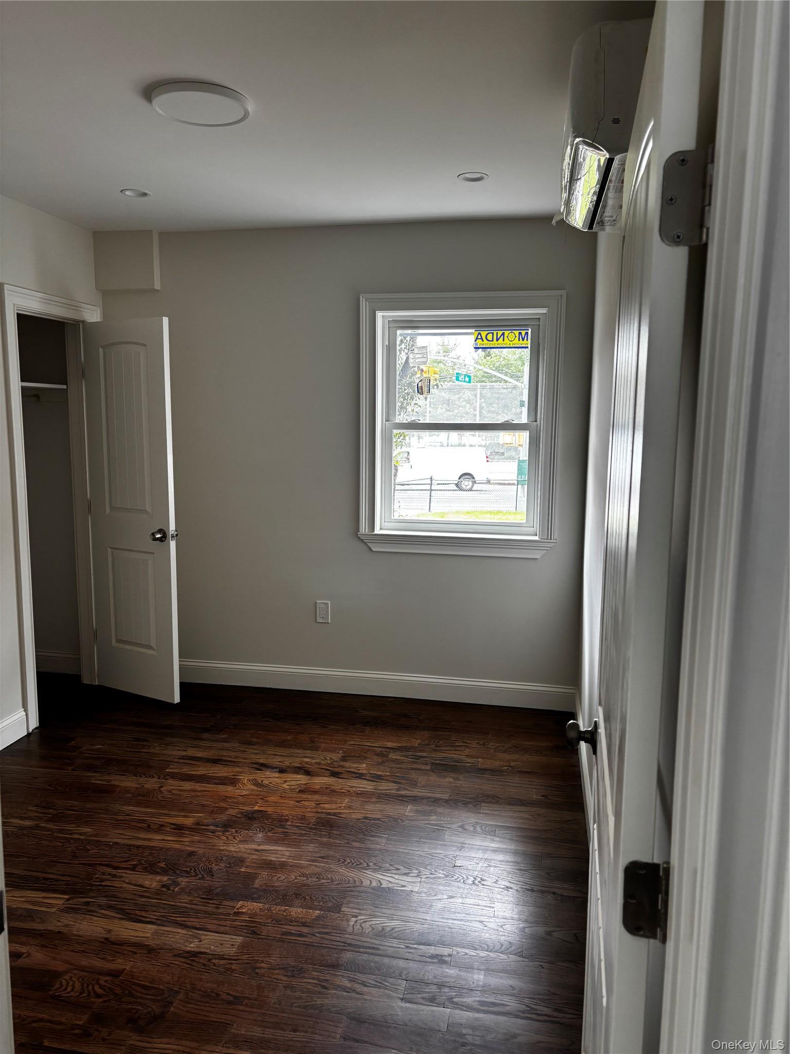 Single Family 125th Avenue Queens, NY 11434, MLS-1034394-5