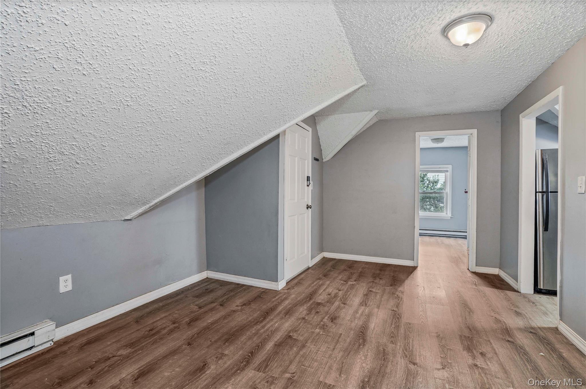 Single Family E 183rd Street Bronx, NY 10458, MLS-1034413-40