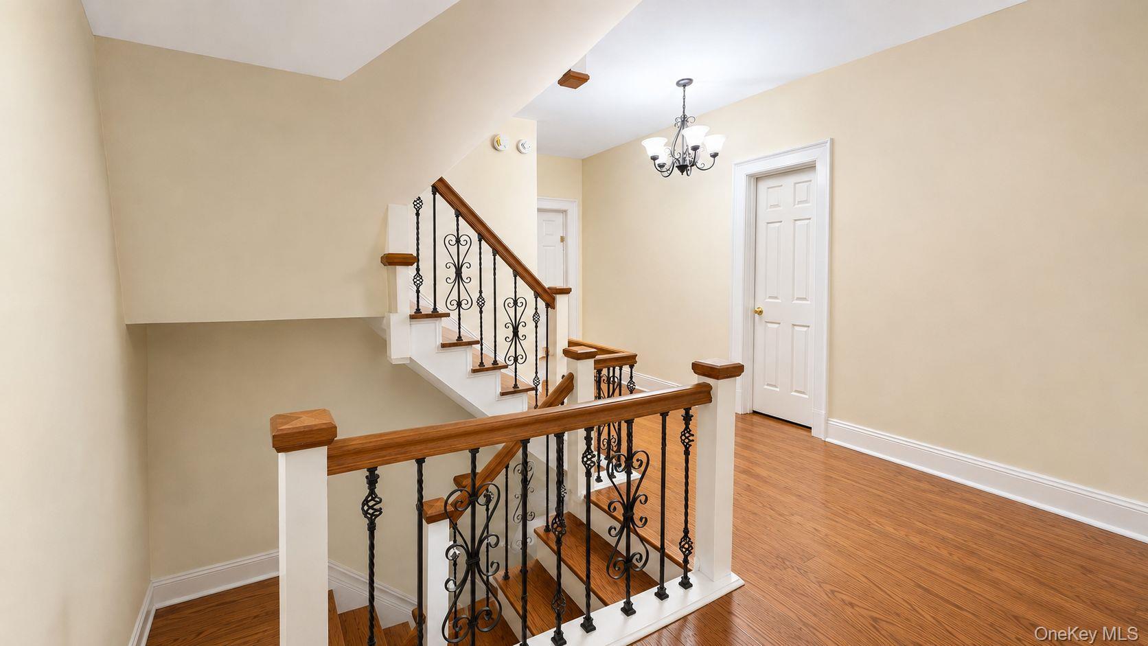 Single Family 192nd Street Queens, NY 11412, MLS-1034425-22