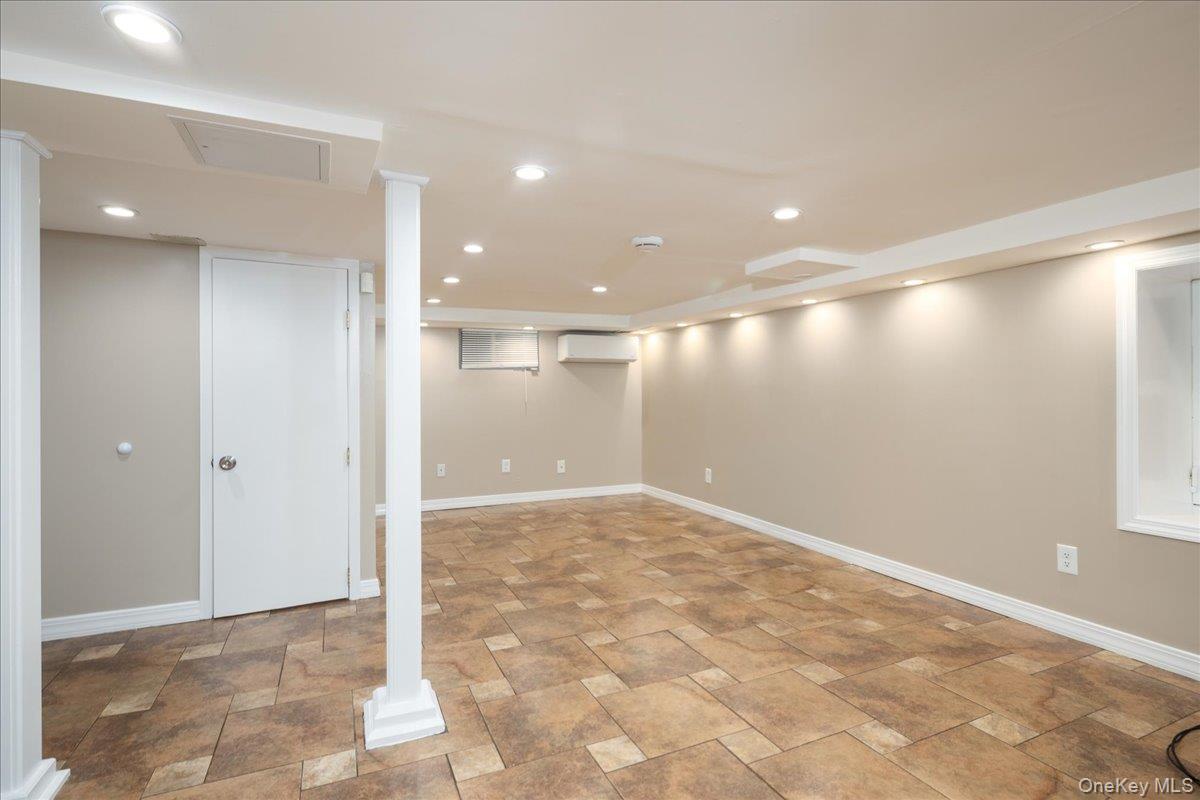Single Family Piccadilly Downs  Nassau County, NY 11563, MLS-1034427-14