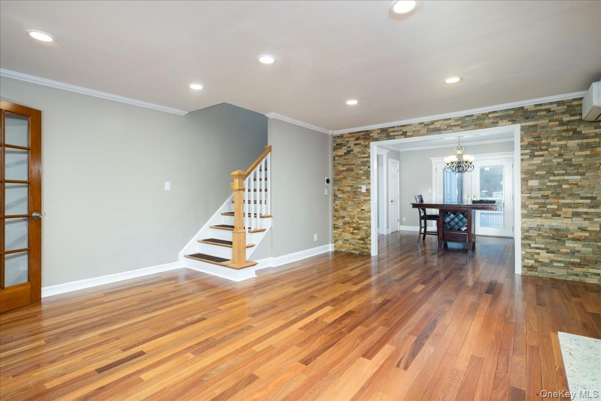 Single Family Piccadilly Downs  Nassau County, NY 11563, MLS-1034427-5