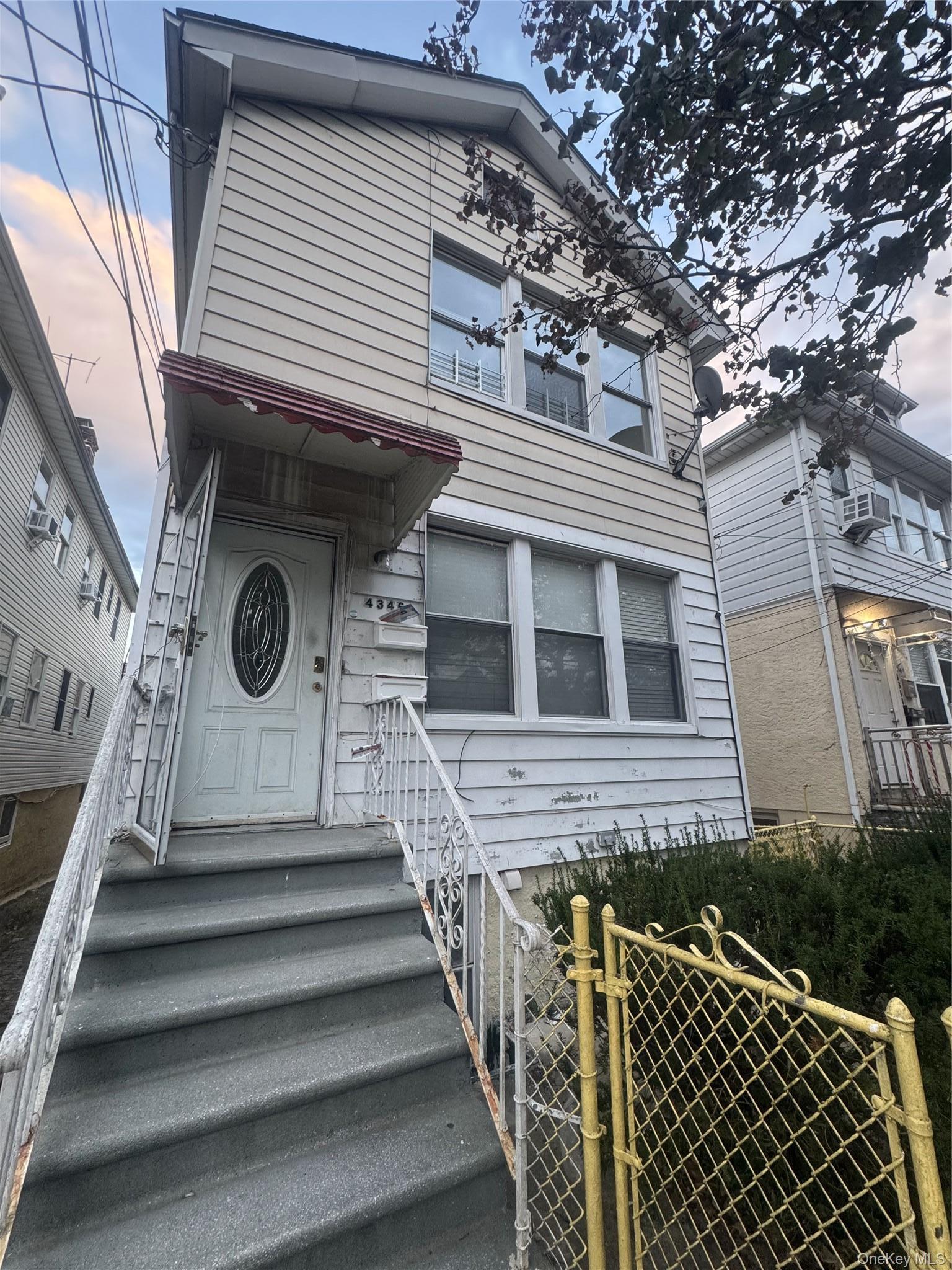 Single Family Edson Avenue Bronx, NY 10466, MLS-1034430-2