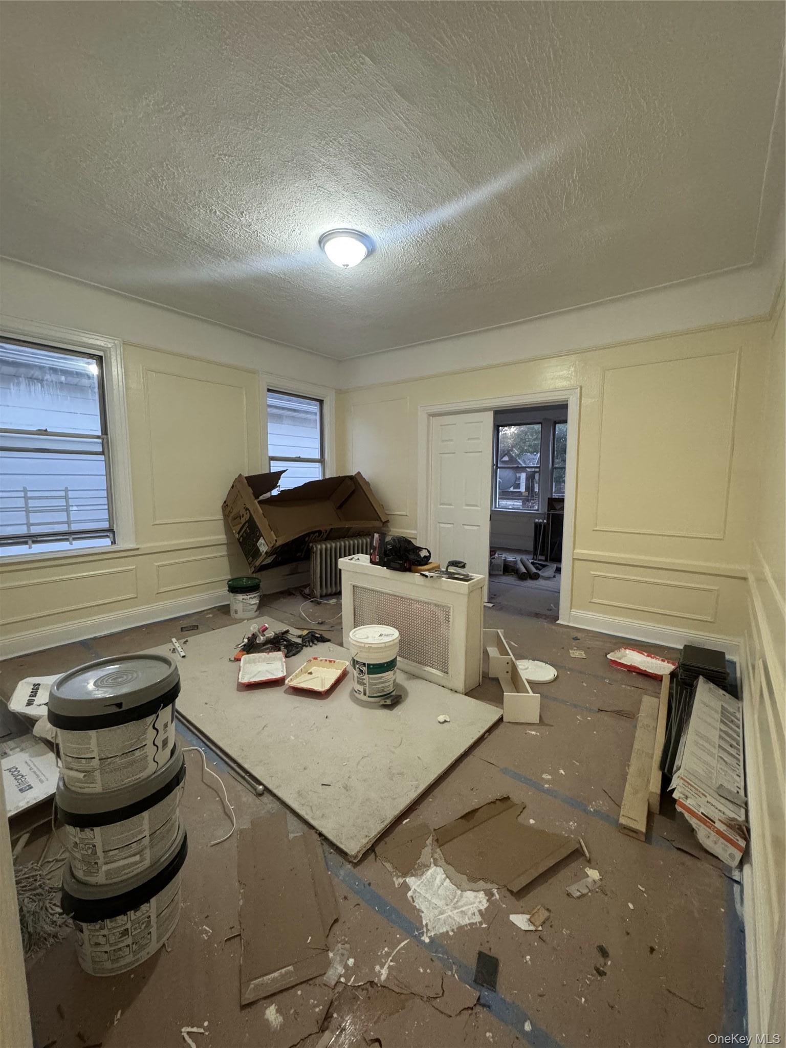 Single Family Edson Avenue Bronx, NY 10466, MLS-1034430-4