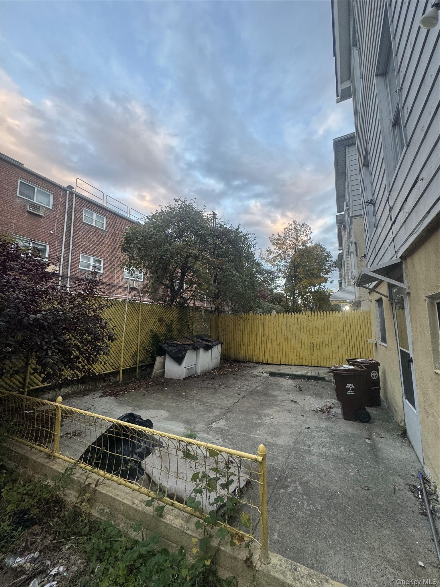Single Family Edson Avenue Bronx, NY 10466, MLS-1034430-7