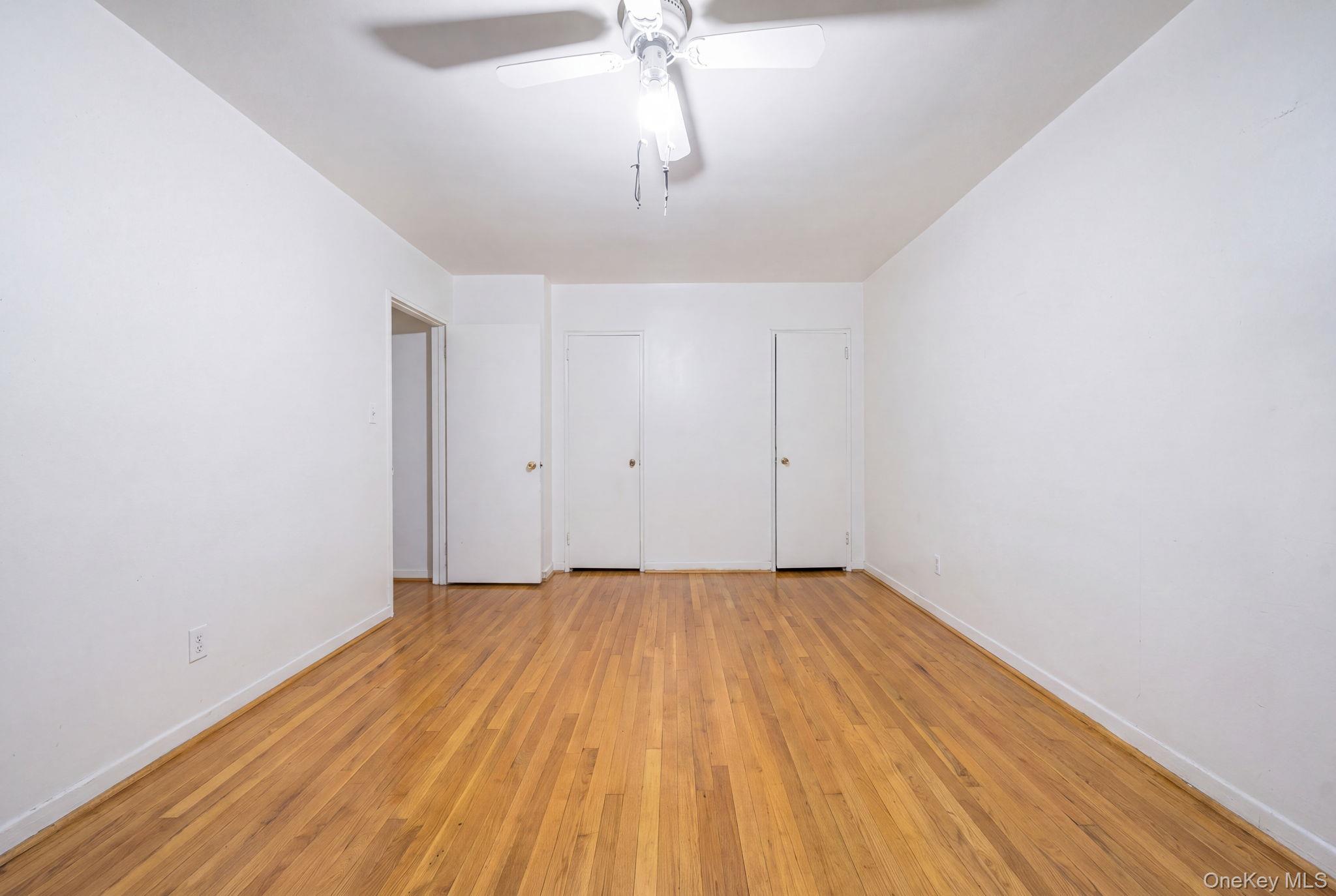 Single Family Utopia Parkway Queens, NY 11365, MLS-1034434-18