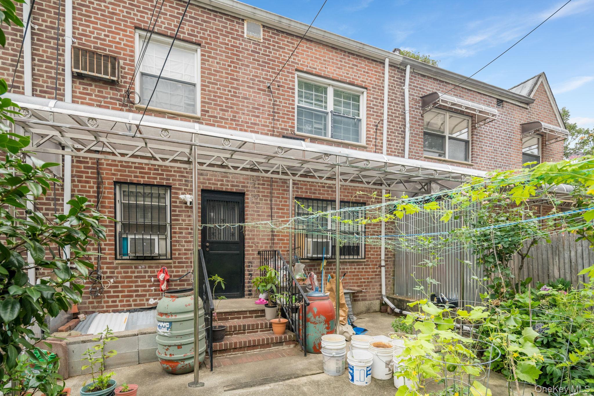 Single Family Utopia Parkway Queens, NY 11365, MLS-1034434-22