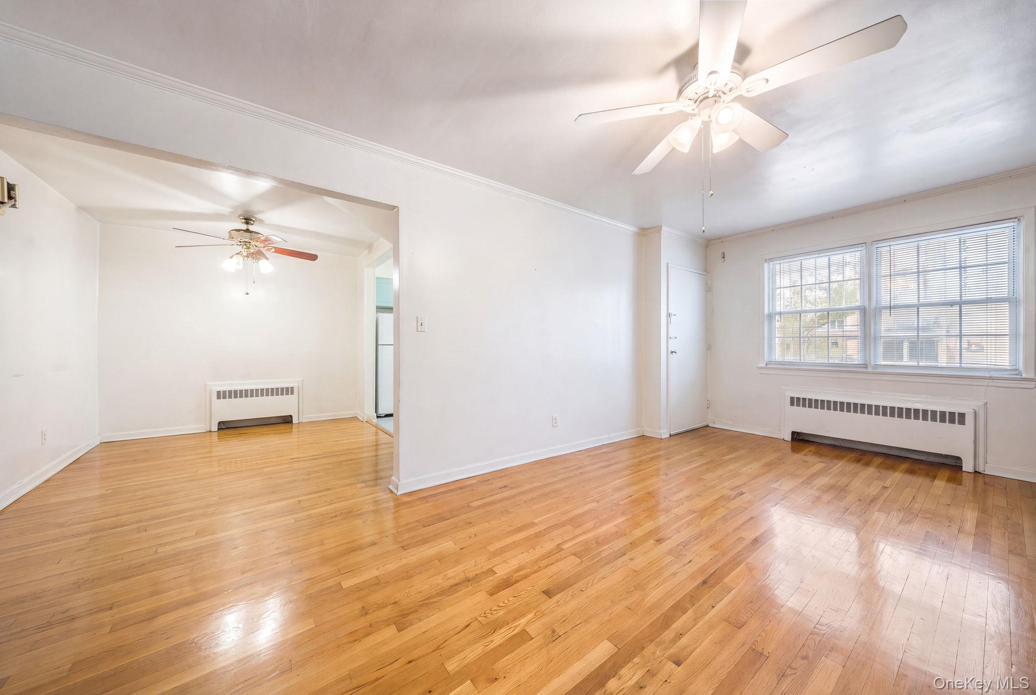 Single Family Utopia Parkway Queens, NY 11365, MLS-1034434-8