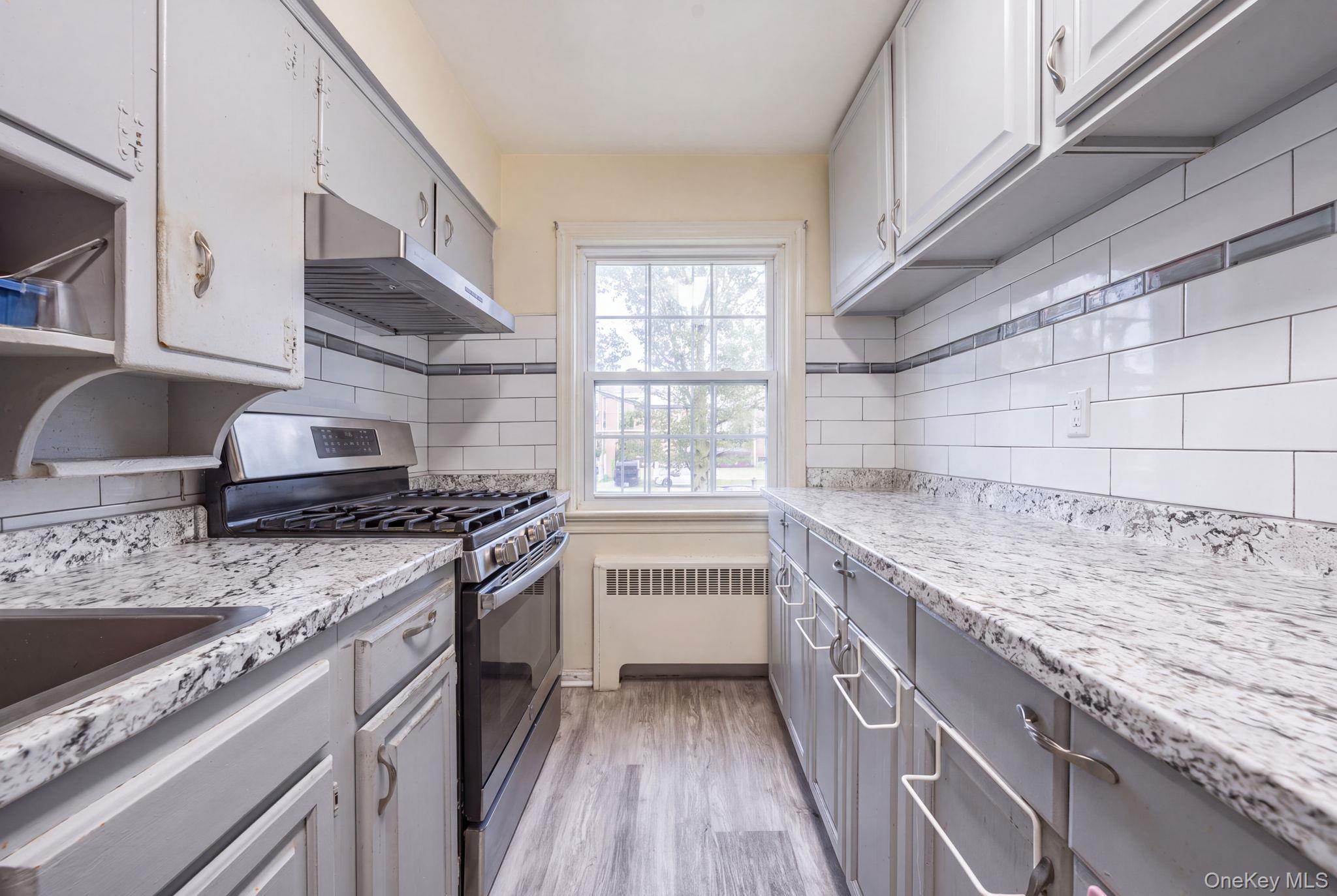 Single Family Utopia Parkway Queens, NY 11365, MLS-1034434-9